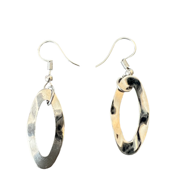 Open Oval Silver Tone Dangle Fashion Earrings 1" inch approx. - Picture 2 of 4